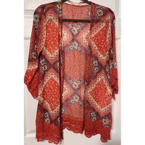 Altar'd State Womens M Coral Floral Patchwork Crochet Trim Kimono Coverup